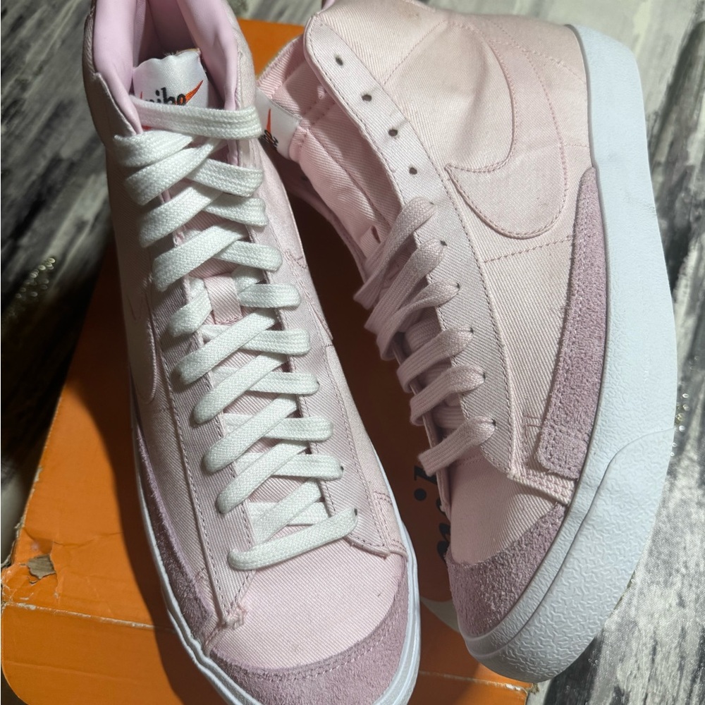 Nike Blazer Mid 77 Vintage Pink Foam